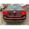 Image 18 : PARKSVILLE - 2013 VOLKSWAGEN PASSAT RED 159556 KMS - D075125