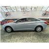 Image 23 : PARKSVILLE - 2011 HYUNDAI SONATA GREY 218102 KMS - J032350A