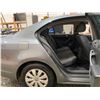 Image 40 : PARKSVILLE - 2013 VOLKSWAGEN JETTA SILVER 160877 KMS - D306653