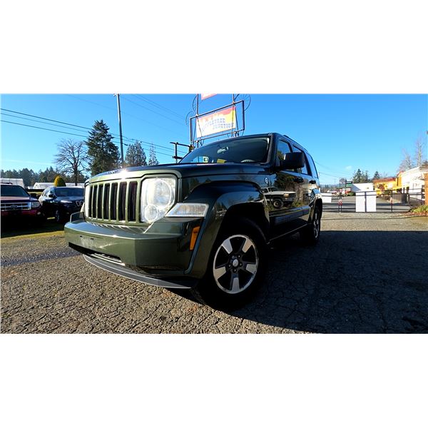 DUNCAN - 2008 JEEP LIBERTY GREEN 240365 KMS - B140848