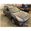 Image 10 : PARKSVILLE - 2014 SUBARU OUTBACK GREY 203262 KMS - D270660