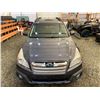 Image 7 : PARKSVILLE - 2014 SUBARU OUTBACK GREY 203262 KMS - D270660