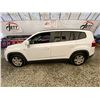 Image 23 : PARKSVILLE - 2013 CHEVROLET ORLANDO WHITE 127507 KMS - D024762
