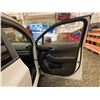 Image 37 : PARKSVILLE - 2013 CHEVROLET ORLANDO WHITE 127507 KMS - D024762