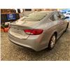 Image 15 : PARKSVILLE - 2017 CHRYSLER 200 GREY 178448 KMS - D507577