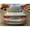 Image 19 : PARKSVILLE - 2017 CHRYSLER 200 GREY 178448 KMS - D507577