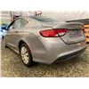 Image 20 : PARKSVILLE - 2017 CHRYSLER 200 GREY 178448 KMS - D507577