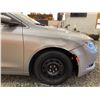 Image 25 : PARKSVILLE - 2017 CHRYSLER 200 GREY 178448 KMS - D507577