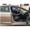 Image 36 : PARKSVILLE - 2017 CHRYSLER 200 GREY 178448 KMS - D507577