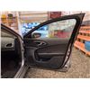 Image 37 : PARKSVILLE - 2017 CHRYSLER 200 GREY 178448 KMS - D507577