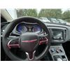 Image 53 : PARKSVILLE - 2017 CHRYSLER 200 GREY 178448 KMS - D507577