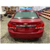 Image 18 : PARKSVILLE - 2012 CHEVROLET CRUZE RED 139747 KMS - B398093