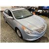 Image 10 : PARKSVILLE - 2011 HYUNDAI SONATA GREY 218102 KMS - J032350A