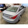 Image 16 : PARKSVILLE - 2011 HYUNDAI SONATA GREY 218102 KMS - J032350A