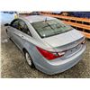 Image 22 : PARKSVILLE - 2011 HYUNDAI SONATA GREY 218102 KMS - J032350A