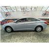 Image 23 : PARKSVILLE - 2011 HYUNDAI SONATA GREY 218102 KMS - J032350A