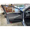 Image 48 : PARKSVILLE - 2011 HYUNDAI SONATA GREY 218102 KMS - J032350A