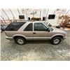 Image 12 : PARKSVILLE - 2004 CHEVROLET BLAZER GOLD 269128 KMS - B120330