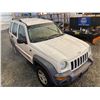 Image 10 : PARKSVILLE - 2003 JEEP LIBERTY WHITE 173625 MILES - B669714