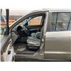 Image 48 : PARKSVILLE - 2011 HYUNDAI SANTA FE GREY 137928 KMS - P038101
