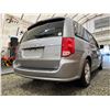Image 14 : PARKSVILLE - 2016 DODGE GRAND CARAVAN, GREY, 190554 KMS, FRONT WHEEL DRIVE. - D203298