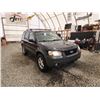 Image 8 : PARKSVILLE - 2005 FORD ESCAPE XLT, BLACK, 308315 KMS, FOUR WHEEL DRIVE "NO RESERVE" - PB34775