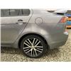 Image 17 : PARKSVILLE - 2017 MITSUBISHI LANCER GREY 150581 KMS - "REPO UNIT" J606811