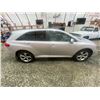 Image 12 : PARKSVILLE - 2009 TOYOTA VENZA SILVER 215394 KMS - D018794