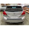Image 18 : PARKSVILLE - 2009 TOYOTA VENZA SILVER 215394 KMS - D018794