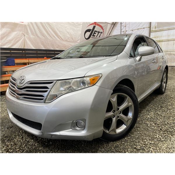 PARKSVILLE - 2009 TOYOTA VENZA SILVER 215394 KMS - D018794