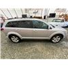 Image 12 : PARKSVILLE - 2009 DODGE JOURNEY SILVER 177799 KMS - B165044