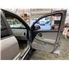 Image 37 : PARKSVILLE - 2005 CHEVY EQUINOX  SILVER 172836 KMS - B006364