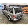 Image 22 : PARKSVILLE - 2002 NISSAN PATHFINDER SILVER 266761 KMS - B704909