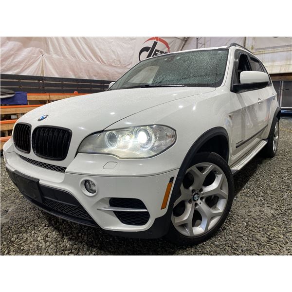PARKSVILLE - 2012 BMW X5 WHITE 330049 KMS - D670564