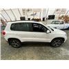 Image 12 : PARKSVILLE - 2016 VOLKSWAGEN TIGUAN WHITE 141167 KMS - D594713