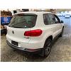 Image 15 : PARKSVILLE - 2016 VOLKSWAGEN TIGUAN WHITE 141167 KMS - D594713
