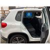 Image 40 : PARKSVILLE - 2016 VOLKSWAGEN TIGUAN WHITE 141167 KMS - D594713