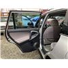 Image 46 : PARKSVILLE - 2008 TOYOTA RAV4 SILVER  143498 KMS - D130718