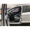 Image 48 : PARKSVILLE - 2018 FORD ESCAPE SILVER  167404 KMS - DA00317