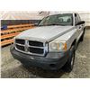 Image 3 : PARKSVILLE - 2005 DODGE DAKOTA SILVER 410969 KMS - D261291