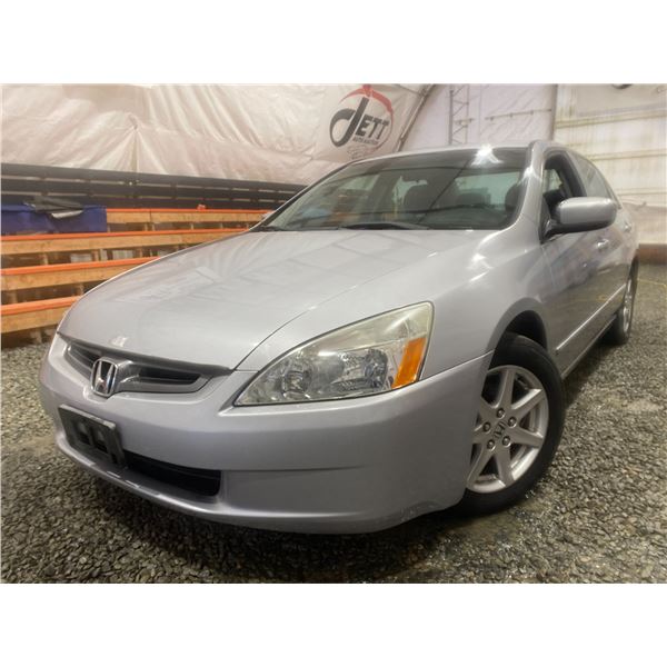 PARKSVILLE - 2004 HONDA ACCORD SILVER 284720 KMS - D800455