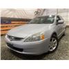 Image 1 : PARKSVILLE - 2004 HONDA ACCORD SILVER 284720 KMS - D800455