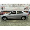 Image 23 : PARKSVILLE - 2004 HONDA ACCORD SILVER 284720 KMS - D800455