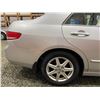 Image 27 : PARKSVILLE - 2004 HONDA ACCORD SILVER 284720 KMS - D800455