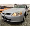 Image 2 : PARKSVILLE - 2004 HONDA ACCORD SILVER 284720 KMS - D800455