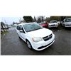Image 6 : DUNCAN - 2016 DODGE GRAND CARAVAN WHITE 138932 KMS - D309091