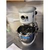 Image 3 : Globe commercial small mixer w/ mixer, whisk & dough hook attachments - Tested & working