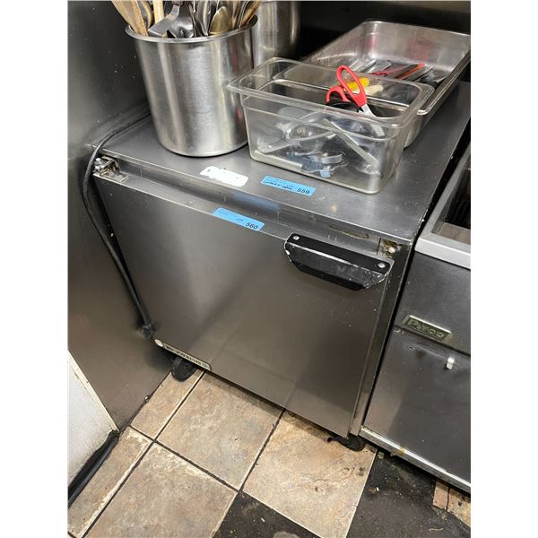 Beverage-Air stainless steel rolling commercial fridge - 27x31x35" - Tested & working
