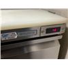 Image 5 : EFI Refrigerated commercial stainless steel prep table on wheels - 70x30x42" (Table height 35") - Te