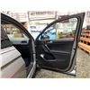 Image 37 : PARKSVILLE - 2021 VW TIGUAN SILVER 146,836 KMS AWD - D038706
